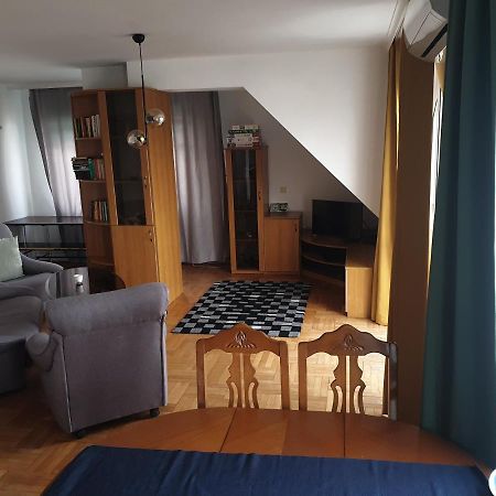 بورغاس Fit Apartment المظهر الخارجي الصورة