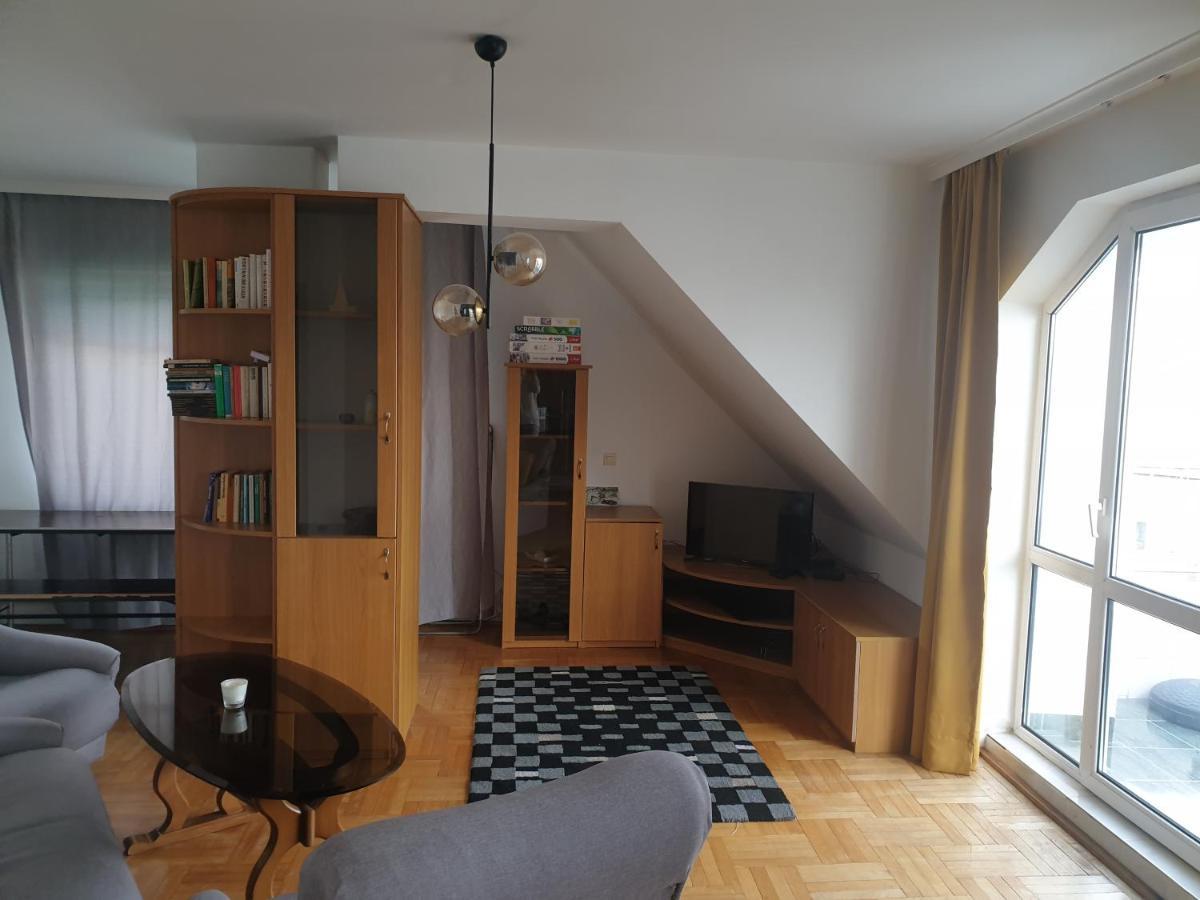 بورغاس Fit Apartment المظهر الخارجي الصورة