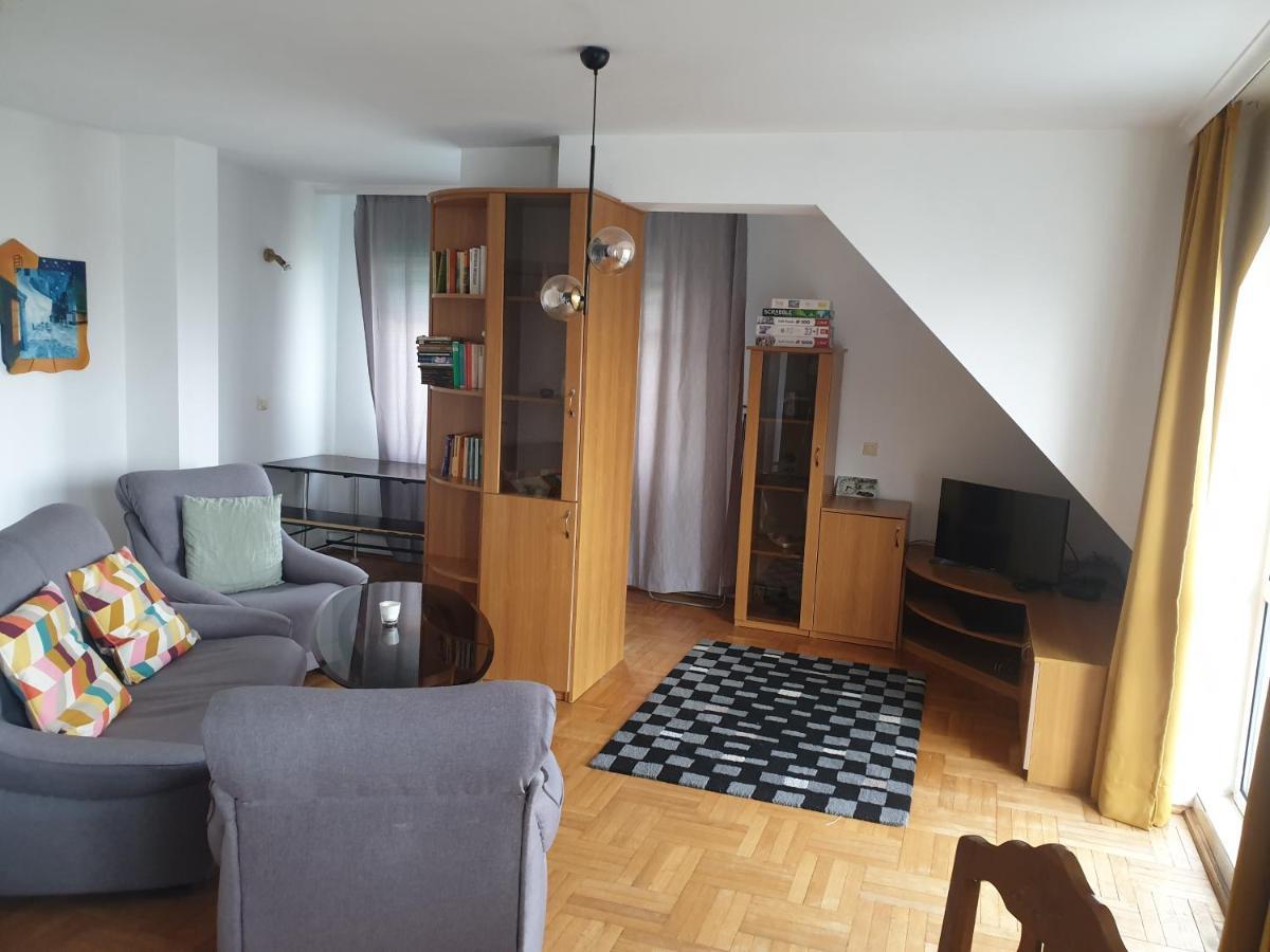 بورغاس Fit Apartment المظهر الخارجي الصورة