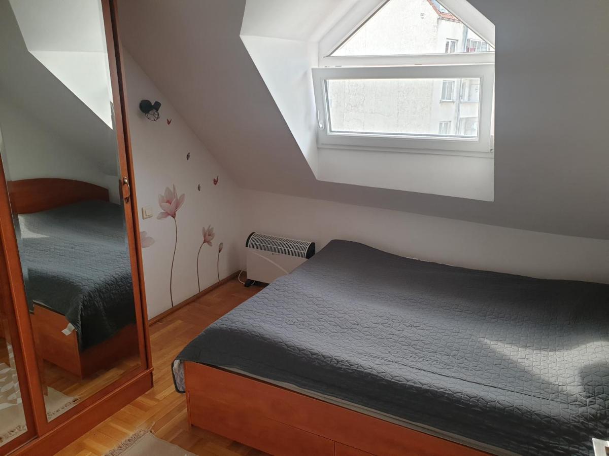 بورغاس Fit Apartment المظهر الخارجي الصورة