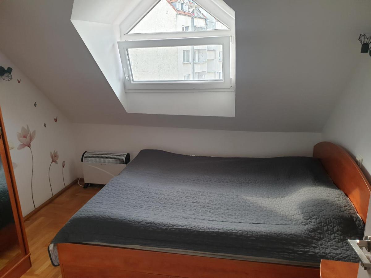 بورغاس Fit Apartment المظهر الخارجي الصورة